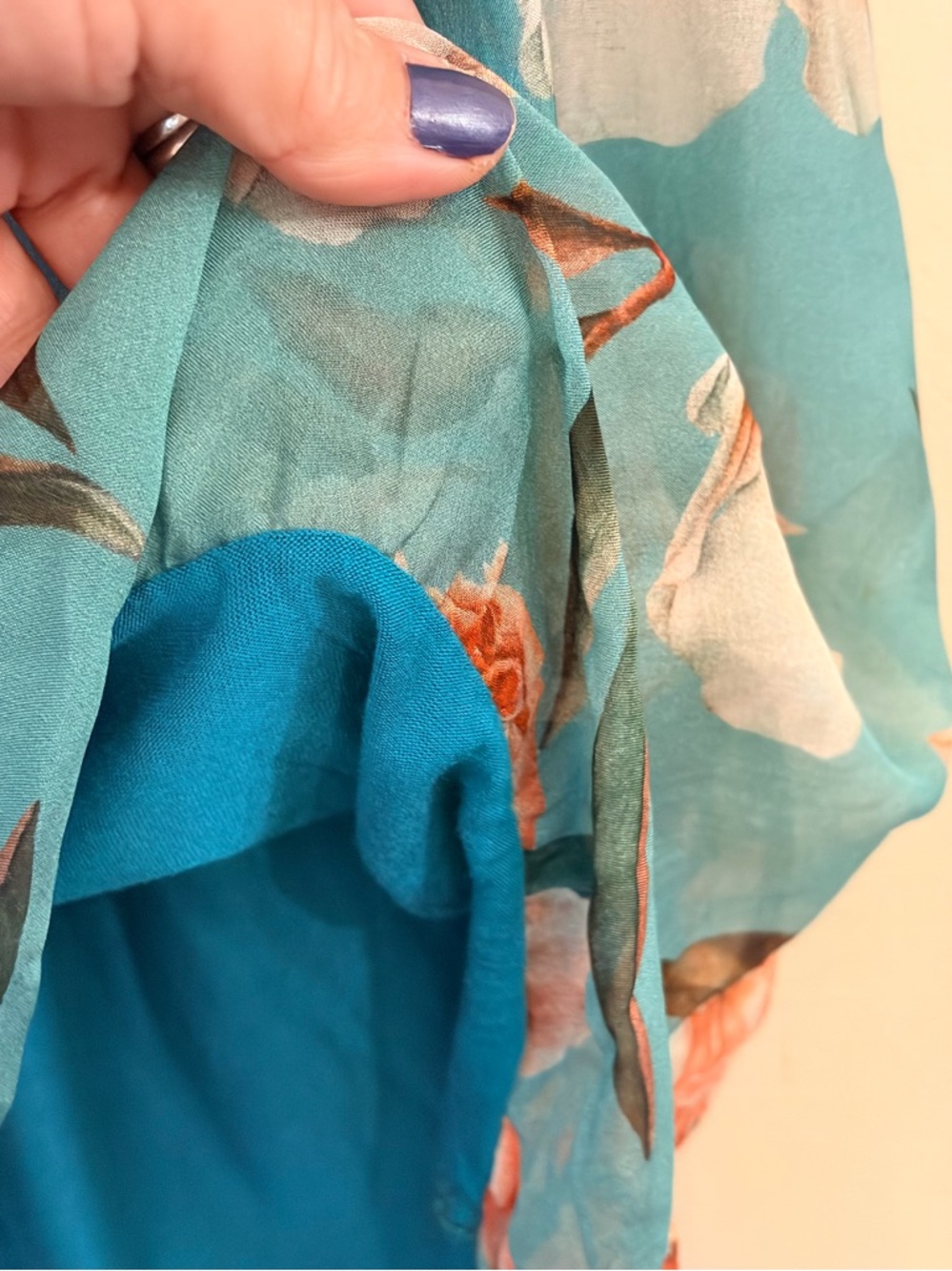 ELENA BALDI Silk Floral Turquoise Cap-Sleeve Blouse - Picture 4 of 5